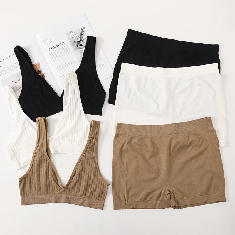 Bravellea Seamless Sports Bra & Shorts Set - V-Neck Unlined Athletic Lingerie.