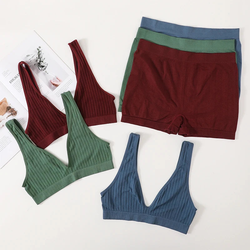 Bravellea Seamless Sports Bra & Shorts Set - V-Neck Unlined Athletic Lingerie.