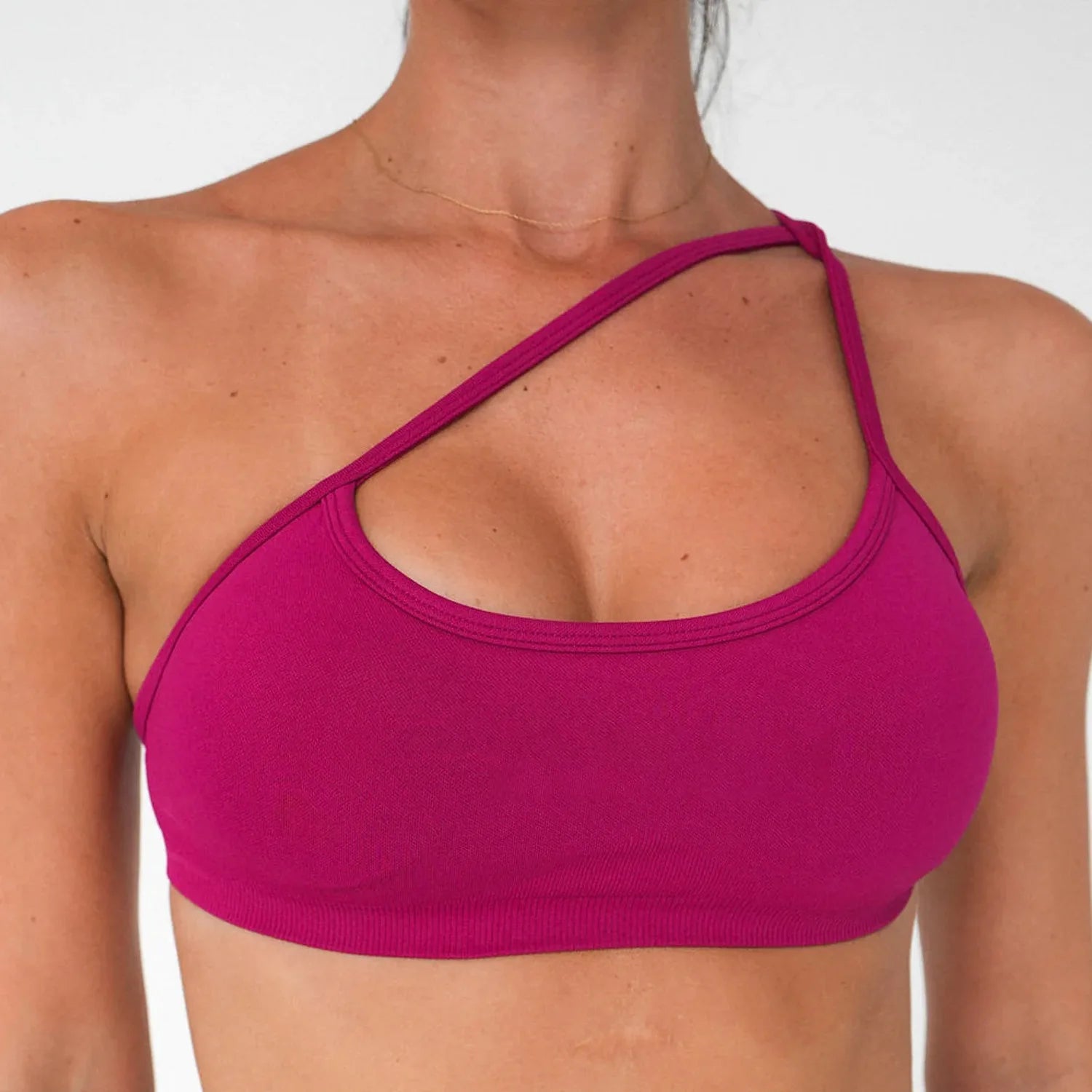 Bravellea Seamless Yoga Bra - 3-Way Convertible Strap with Removable Pads