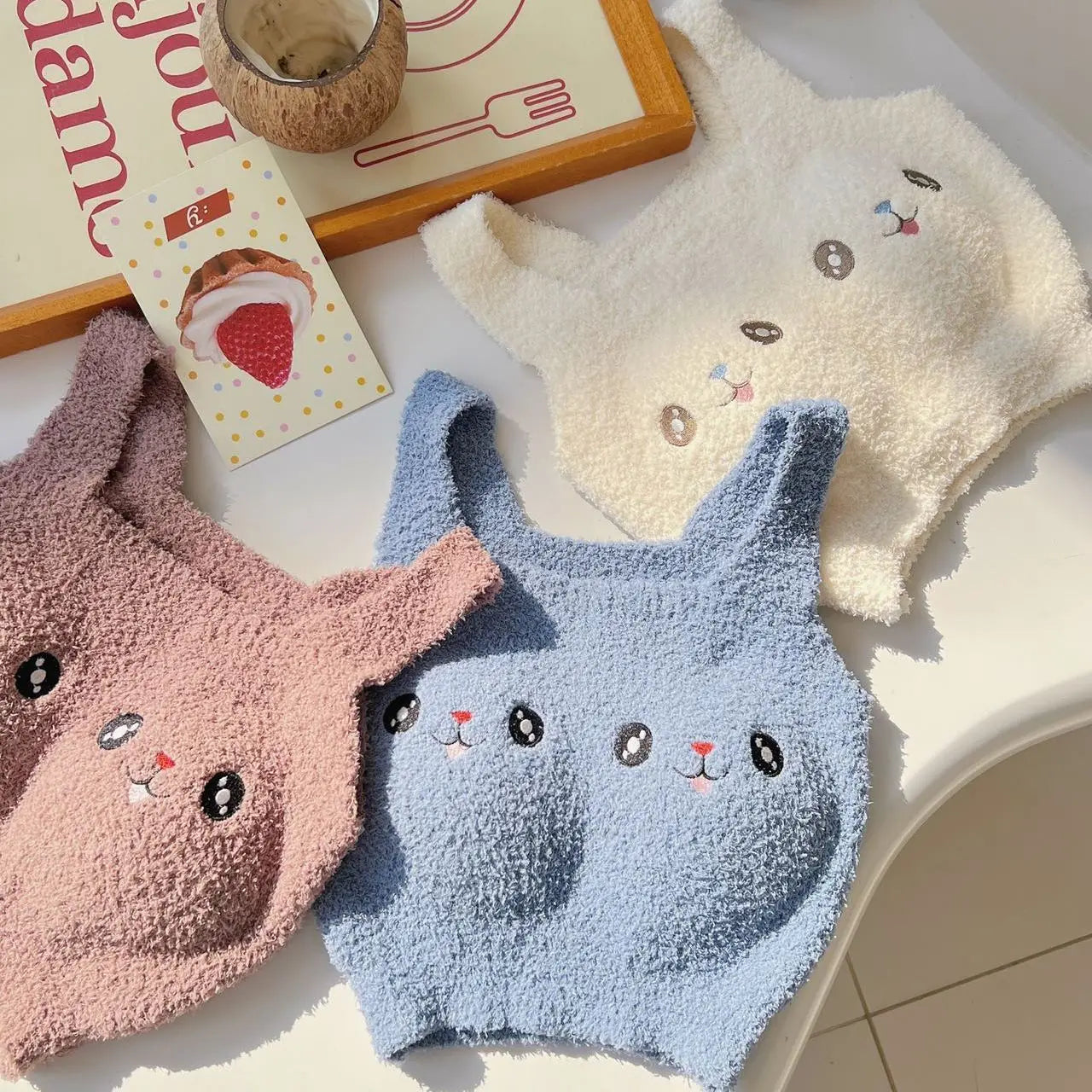 Bravellea Winter Plush Warming Bra - Anti-Freezing Thermal Vest with Chest Pad