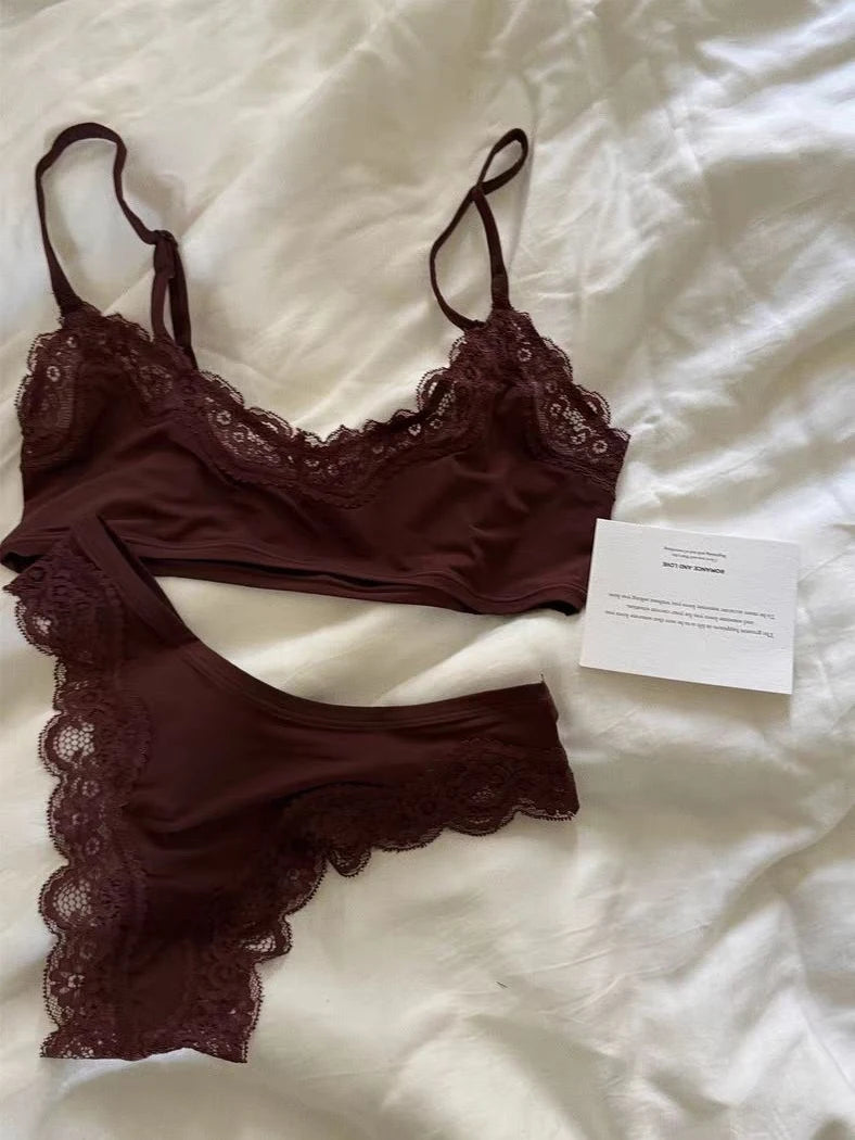 Bravellea Lace Bra & Panty Set - Adjustable Seamless Low Waist Lingerie.