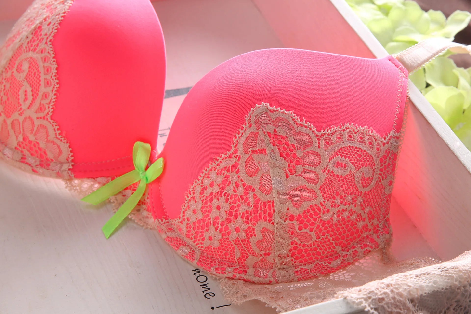 Bravellea Sexy Lace Bra Set - Deep Cleavage Push-Up Underwired Lingerie.