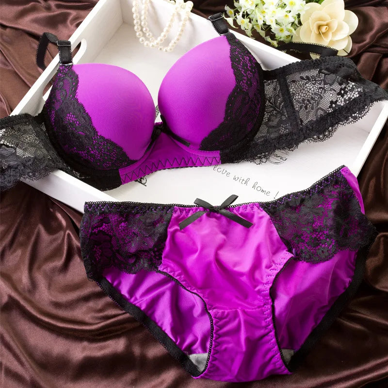 Bravellea Sexy Lace Bra Set - Deep Cleavage Push-Up Underwired Lingerie.