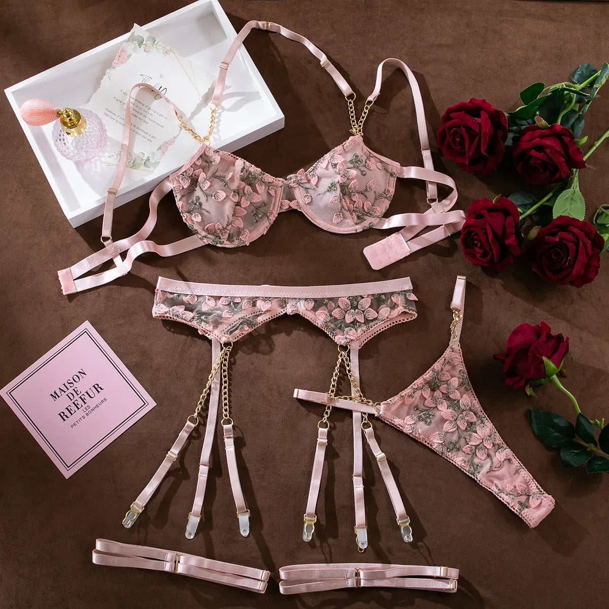 Bravellea Embroidered Flower Perspective Set - Sweet Sexy Chain 3-Piece