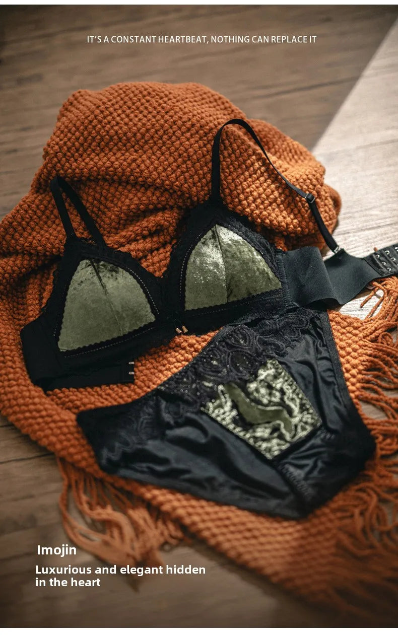 Bravellea Velvet Lace Wireless Bra - Thin Lined Triangle Cup Push-Up