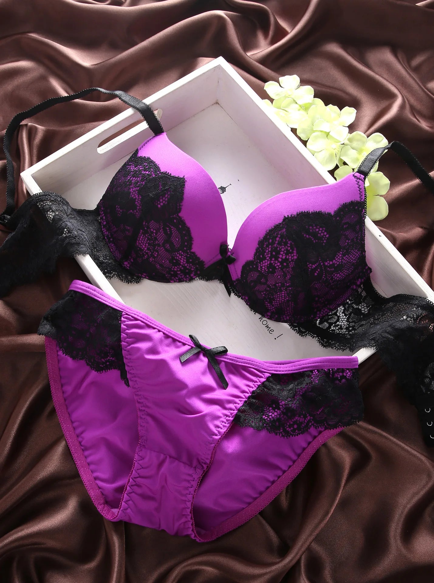 Bravellea Sexy Lace Bra Set - Deep Cleavage Push-Up Underwired Lingerie