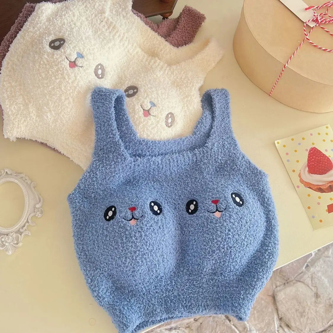 Bravellea Winter Plush Warming Bra - Anti-Freezing Thermal Vest with Chest Pad