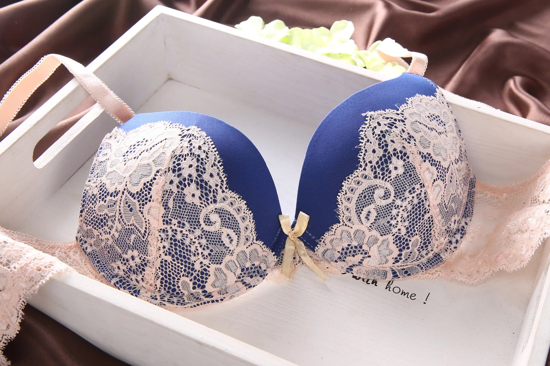 Bravellea Sexy Lace Bra Set - Deep Cleavage Push-Up Underwired Lingerie.