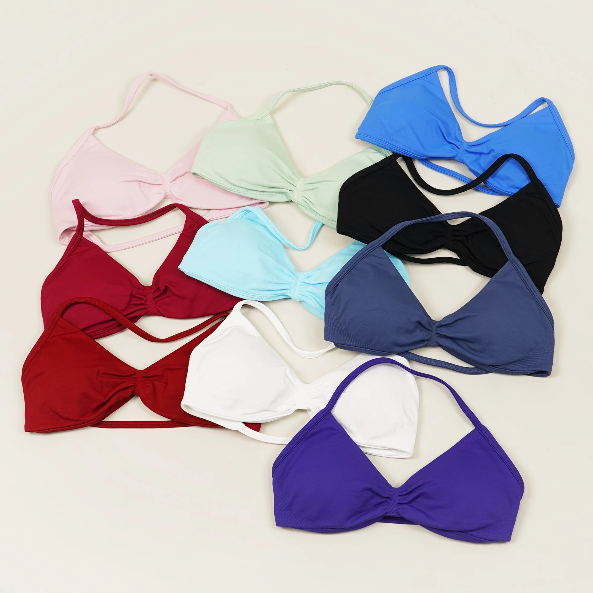Bravellea 2-Piece Seamless Yoga Set - Halter Bra & Scrunch Butt Shorts